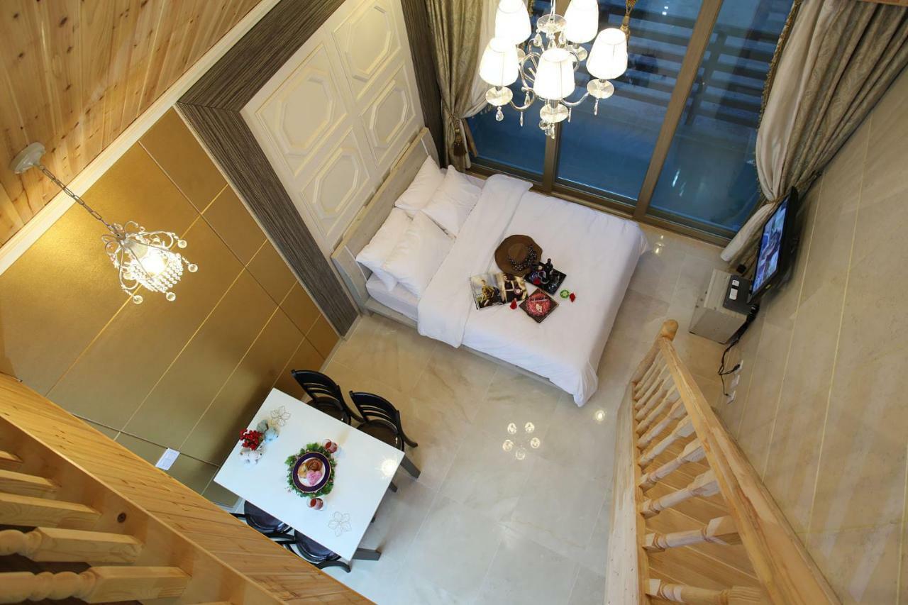 Villa Moon On The Cloud Yeongwol Exterior foto